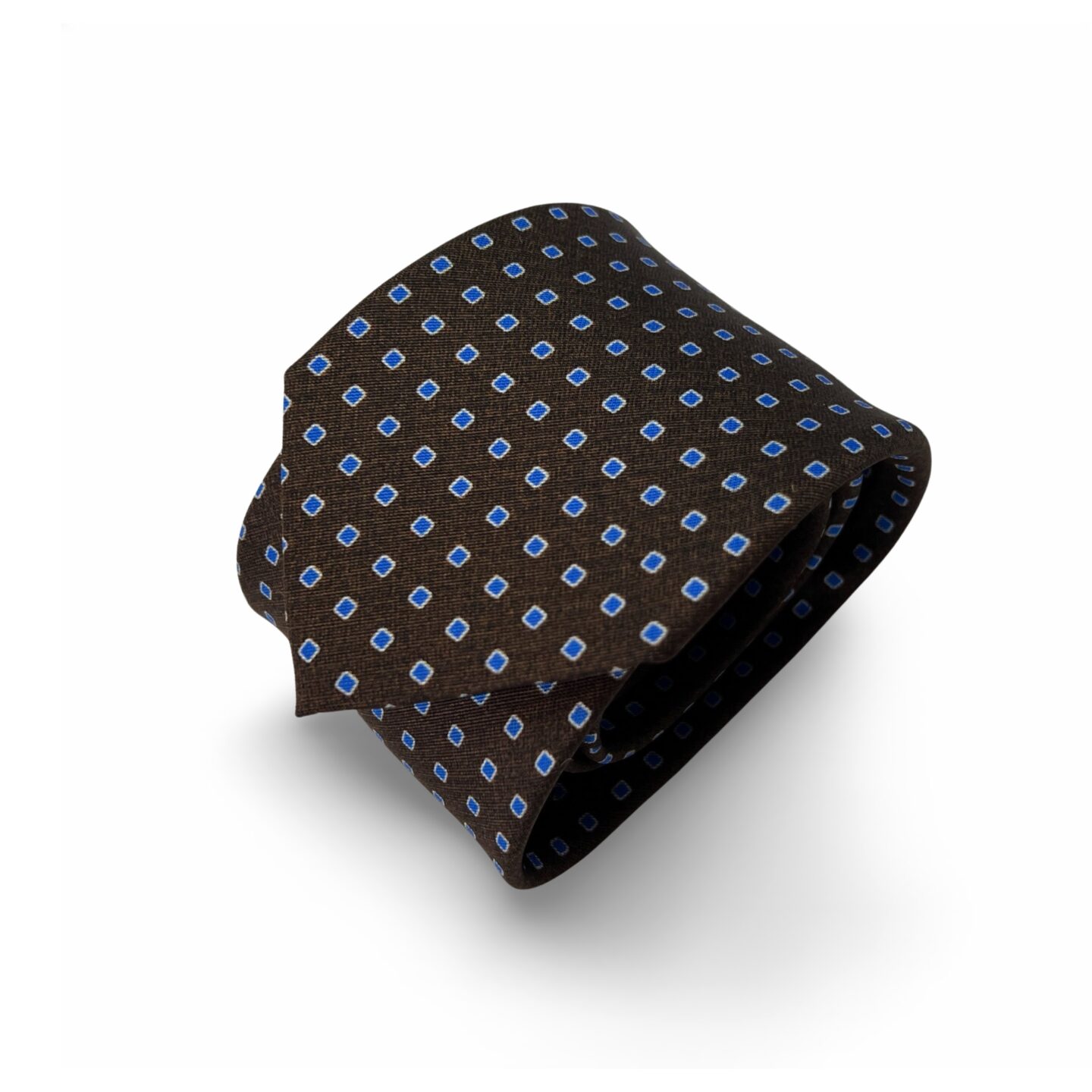 rudas kaklaraištis su mėlynu raštu