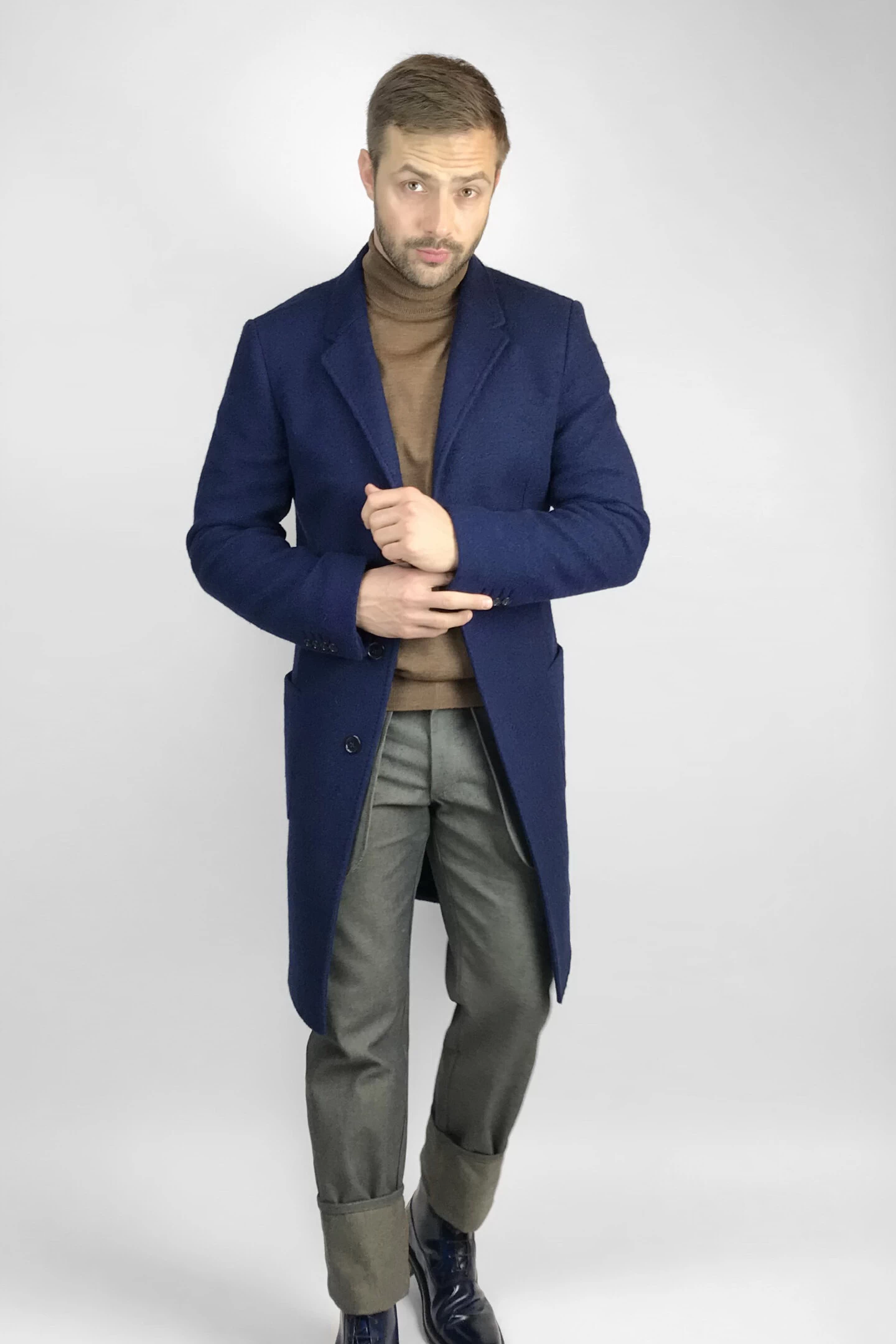 Vyriškas mėlynas paltas be pamušalo, mėlynas paltas, vyriškas paltas, klasikinis mėlynas paltas