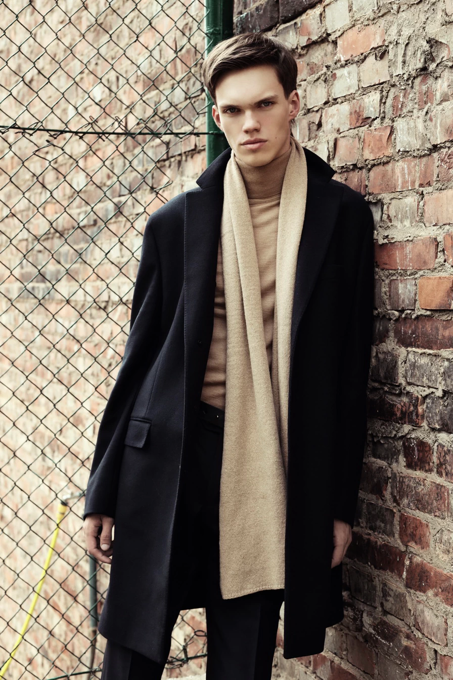 Tamsiai mėlynas vyriškas klasikinis paltas, vyriškas klasikinis paltas, vyriškas paltas